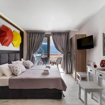 King With Sofa Bed 5